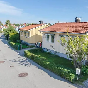 Lägenhet Tallkrogen Romantic House - Upper Or Lower, Stockholm