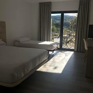 https://hostal-la-guineu.catalonia-hotels.com
